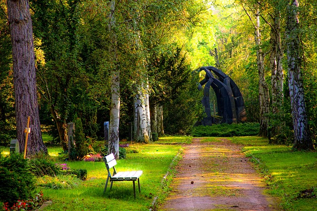 funeral-funeral-costs-insurance-for-fune-640x480-95980071.jpeg