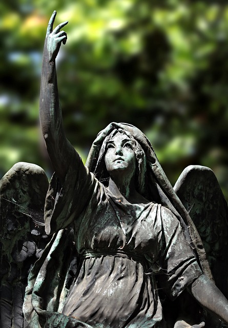 memorial-service-assistance-640x480-87931278.jpeg