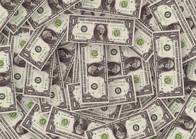 personal-financial-advisor-640x480-75857790.jpeg